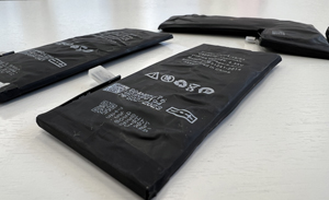 べこぼこの社外品バッテリー大丈夫か？ダメでしょう！！